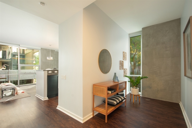 321 10th Ave