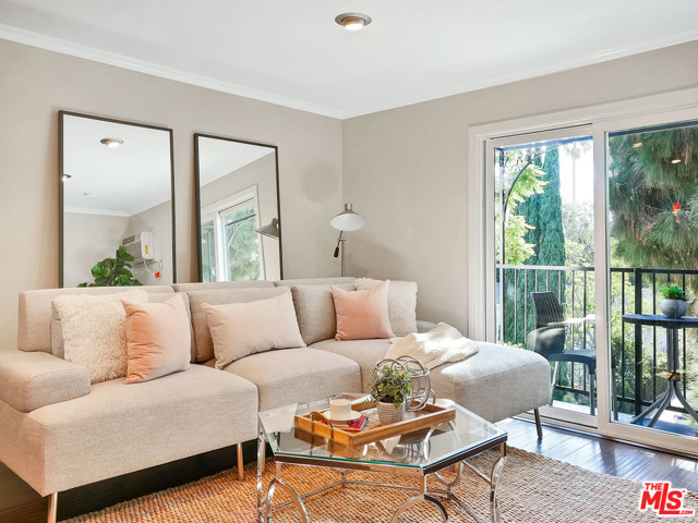1 Bed Home for Sale in West Hollywood, California