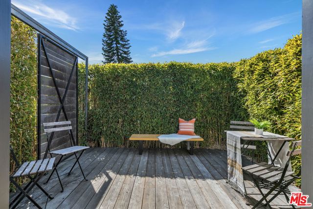 2 Bed Home for Sale in Venice, California