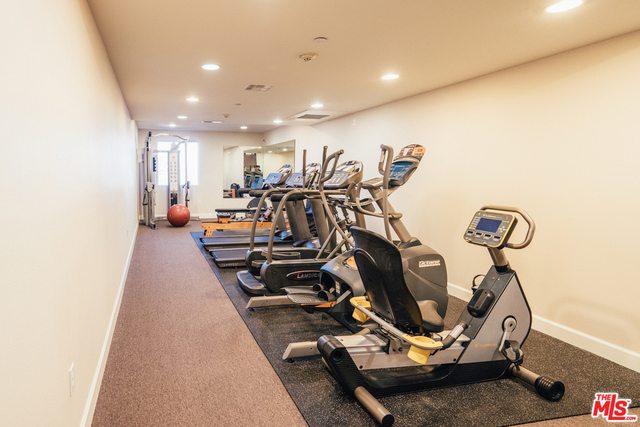 3 Bed Home for Sale in Sherman Oaks, California