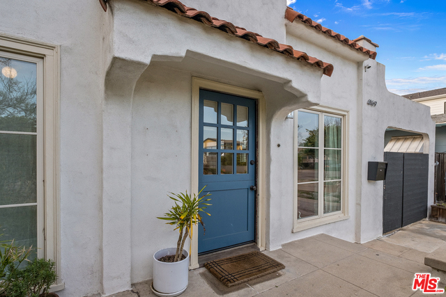 2 Bed Home for Sale in Culver City, California
