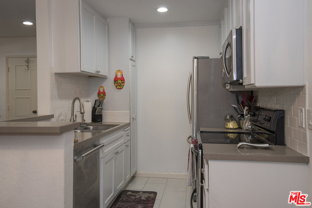 1 Bed Home for Sale in Los Angeles, California