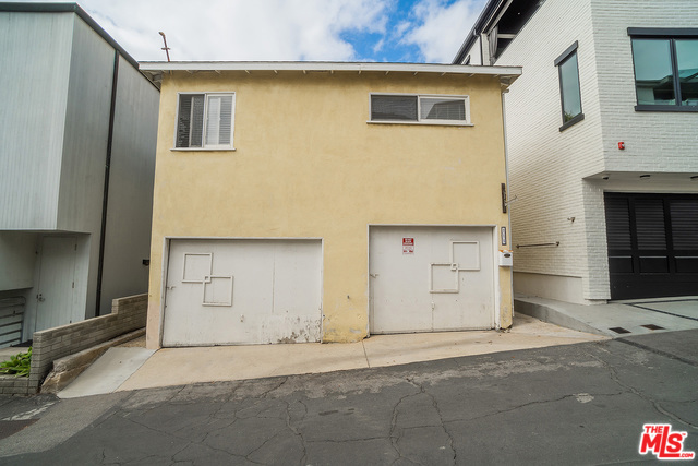 116 16TH Street, Manhattan Beach, California 90266, ,Residential Income,Sold,16TH,20564060