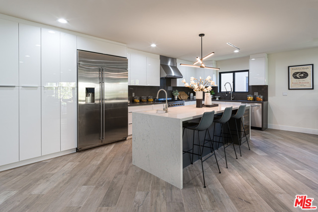 3 Bed Home for Sale in Sherman Oaks, California