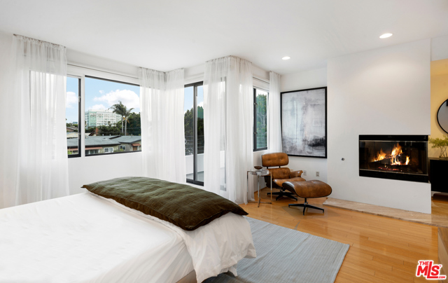 3 Bed Home for Sale in Venice, California