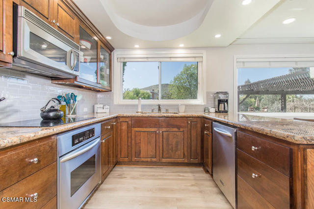 6 Bed Home for Sale in Thousand Oaks, California