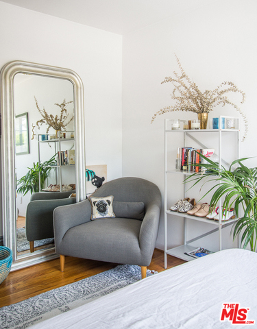  Income Home for Sale in Los Angeles, California