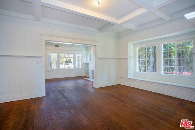 2 Bed Home for Sale in Los Angeles, California