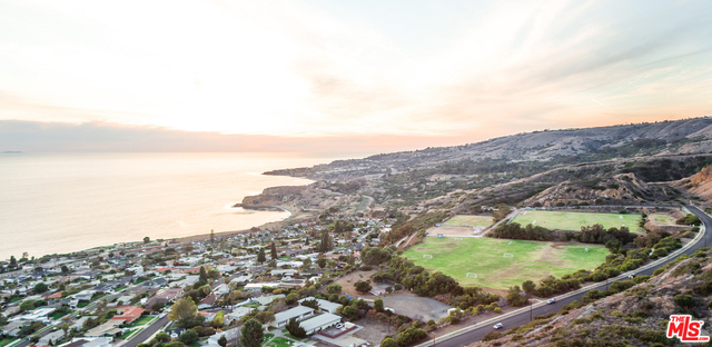 3705 HIGHTIDE Drive, Rancho Palos Verdes, California 90275, 4 Bedrooms Bedrooms, ,3 BathroomsBathrooms,Residential,Sold,HIGHTIDE,18325692