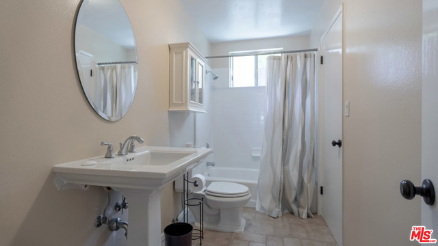 65 RANCHVIEW Road, Rolling Hills Estates, California 90274, 4 Bedrooms Bedrooms, ,3 BathroomsBathrooms,Residential,Sold,RANCHVIEW,18381840