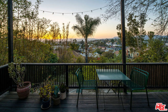 2 Bed Home for Sale in Los Angeles, California
