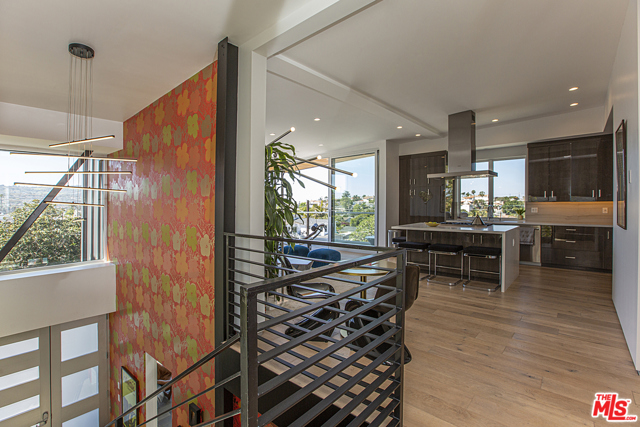 1027 AVENUE A, Redondo Beach, California 90277, 4 Bedrooms Bedrooms, ,5 BathroomsBathrooms,Residential,Sold,AVENUE A,20576054