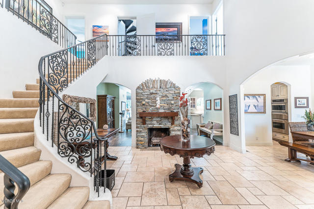 5 Bed Home for Sale in Sherman Oaks, California