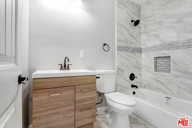 2 Bed Home for Sale in Tujunga, California
