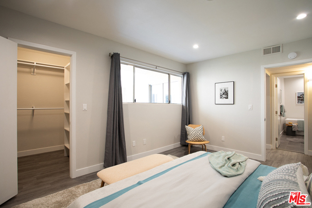 1 Bed Home for Sale in West Hollywood, California