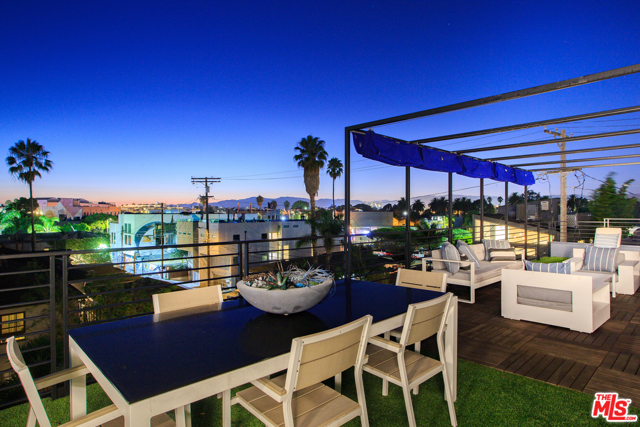 3 Bed Home for Sale in Venice, California