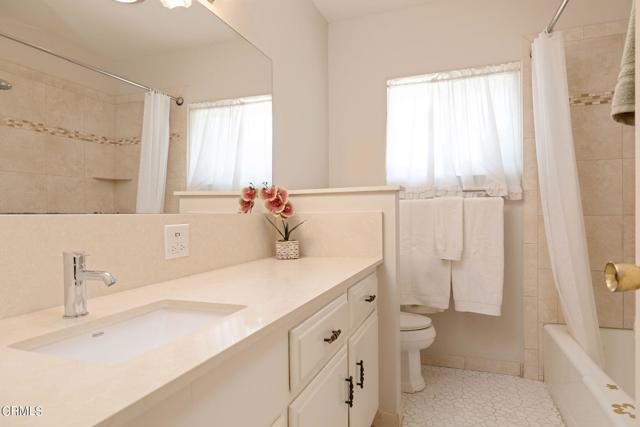 3 Bed Home for Sale in Santa Paula, California