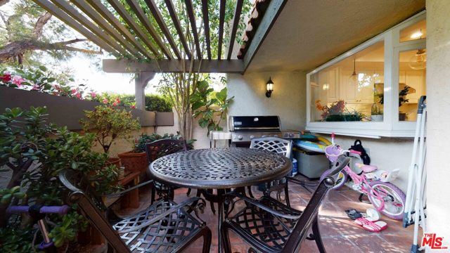 24 Cypress Way, Rolling Hills Estates, California 90274, 3 Bedrooms Bedrooms, ,1 BathroomBathrooms,Residential,Sold,Cypress,21739608