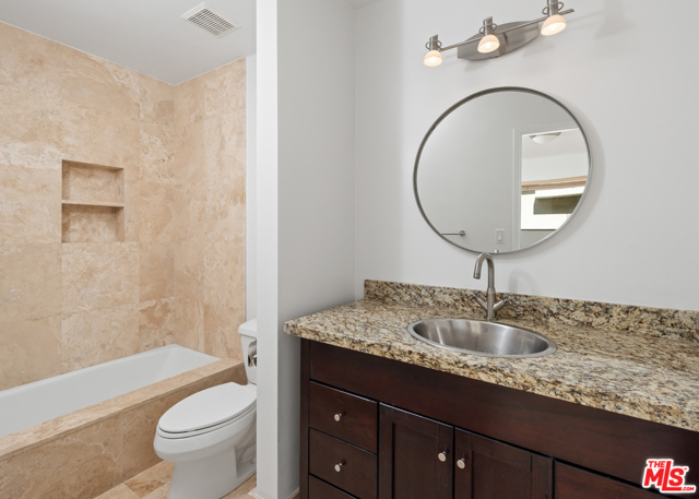 2 Bed Home for Sale in Los Angeles, California