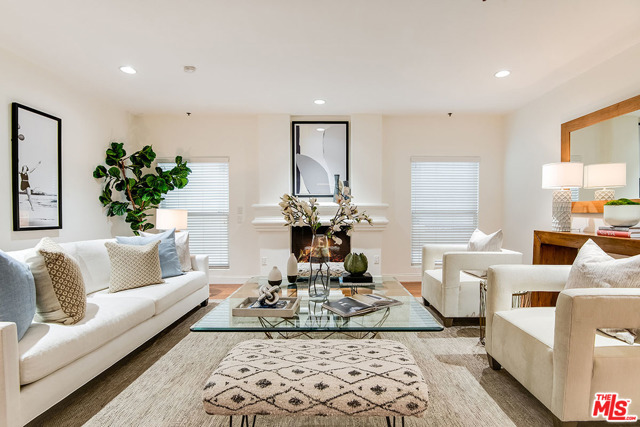 3 Bed Home for Sale in Los Angeles, California