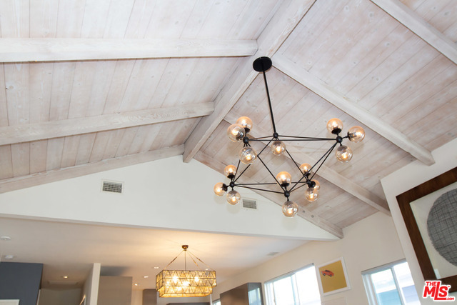 Ceiling - Living Room