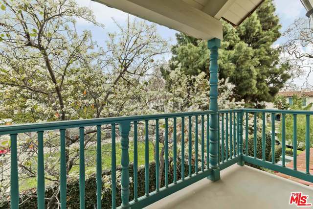 3 Bed Home for Sale in Beverly Hills, California