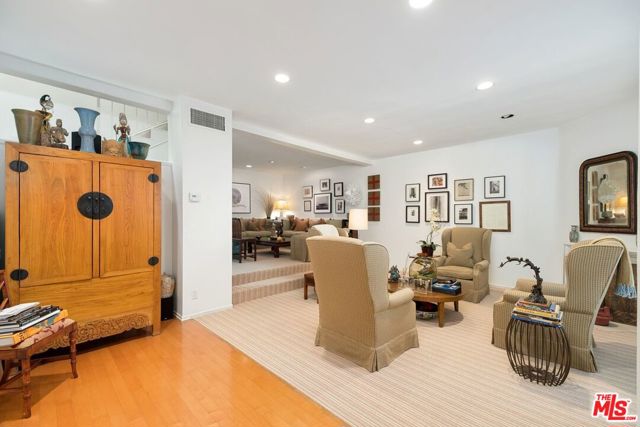 3 Bed Home for Sale in Los Angeles, California