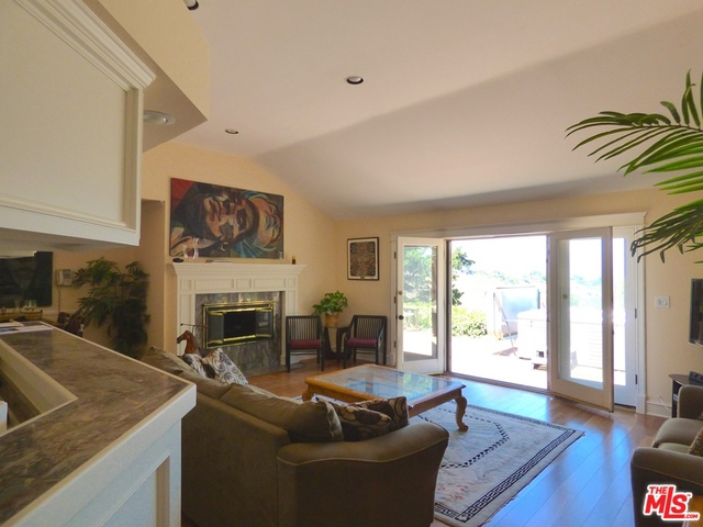 3 Bed Home for Sale in Sherman Oaks, California