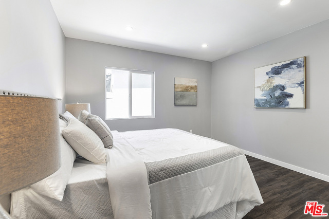 4 Bed Home for Sale in Los Angeles, California