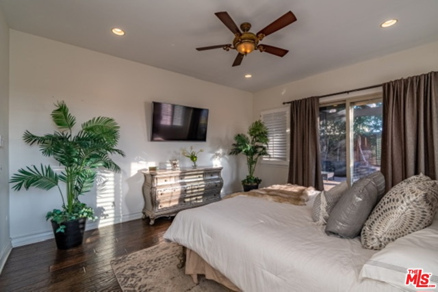 822 6TH Street, Hermosa Beach, California 90254, 4 Bedrooms Bedrooms, ,4 BathroomsBathrooms,Residential,Sold,6TH,19537348