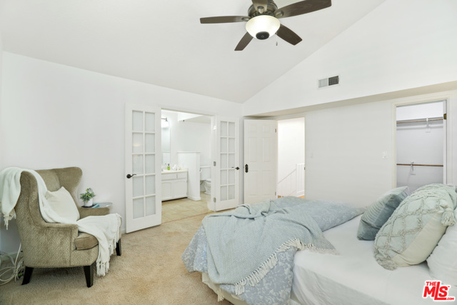 2 Bed Home for Sale in Studio City, California