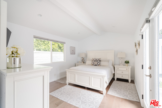 4 Bed Home for Sale in Sherman Oaks, California