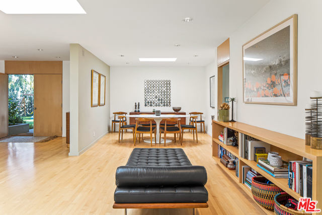 4 Bed Home for Sale in Los Angeles, California
