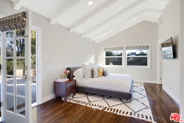 3 Bed Home for Sale in Sherman Oaks, California