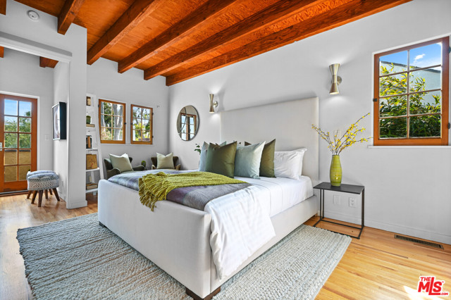 3 Bed Home for Sale in Venice, California