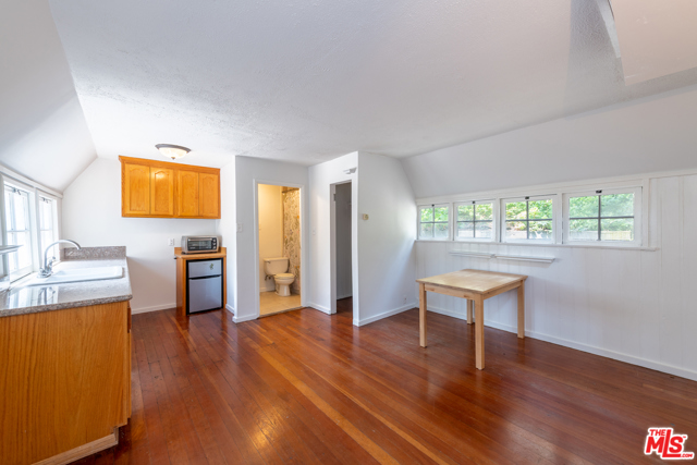3 Bed Home for Sale in Beverly Hills, California