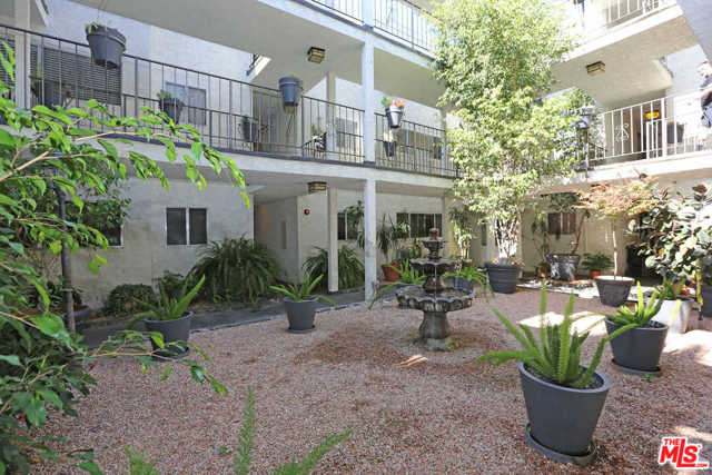 1 Bed Home for Sale in West Hollywood, California