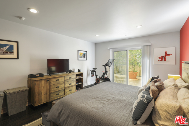 3 Bed Home for Sale in Los Angeles, California