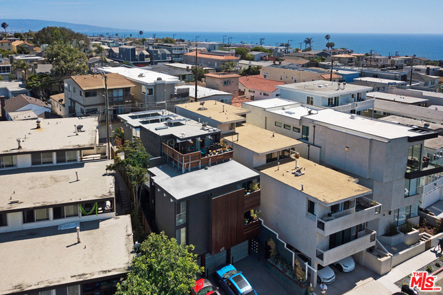 Trophy Income Property in Prime Manhattan Beach