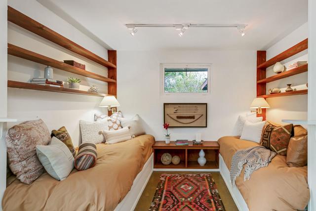2 Bed Home for Sale in Ojai, California