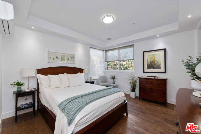 3 Bed Home for Sale in Los Angeles, California