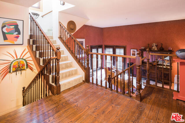 716 BROADWAY, Redondo Beach, California 90277, 3 Bedrooms Bedrooms, ,2 BathroomsBathrooms,Residential,Sold,BROADWAY,17227930