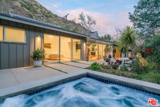 3 Bed Home for Sale in Los Angeles, California
