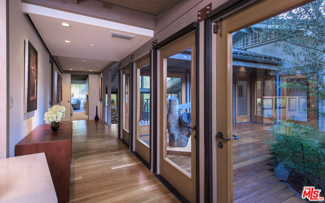 3 Bed Home for Sale in Los Angeles, California
