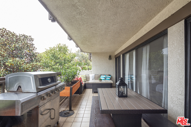 2 Bed Home for Sale in Playa del Rey, California