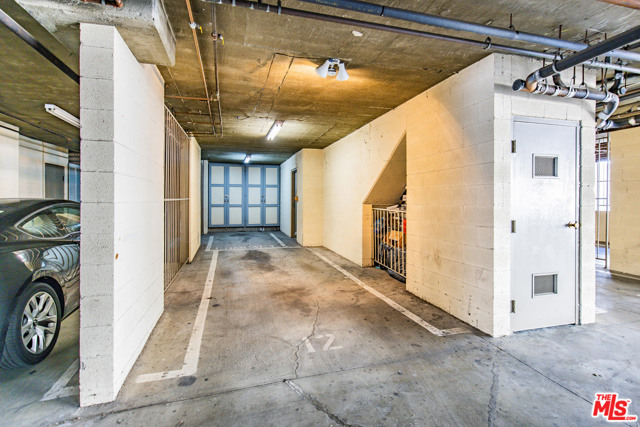 2 Bed Home for Sale in Los Angeles, California
