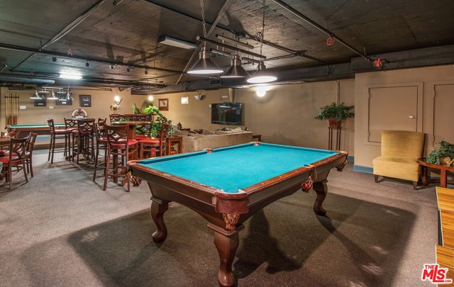 1 Bed Home for Sale in Los Angeles, California