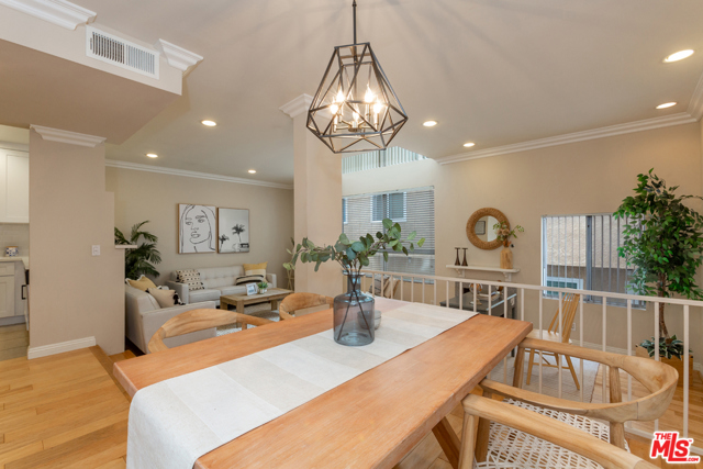 2 Bed Home for Sale in Los Angeles, California