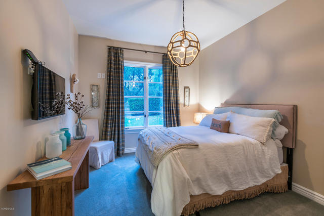 6 Bed Home for Sale in Westlake Village, California