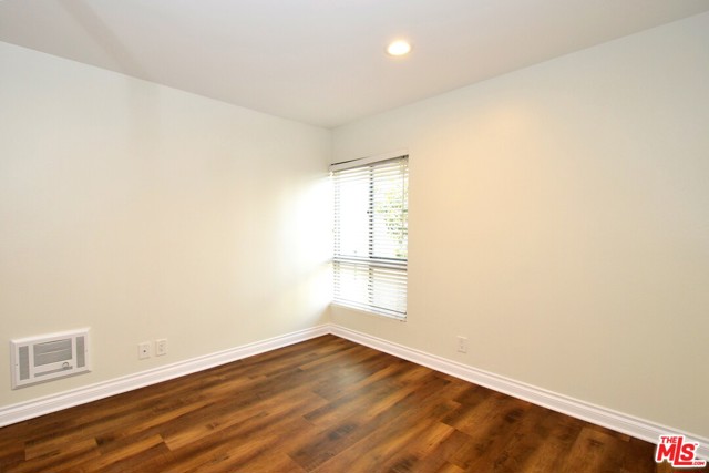 2 Bed Home for Sale in Culver City, California